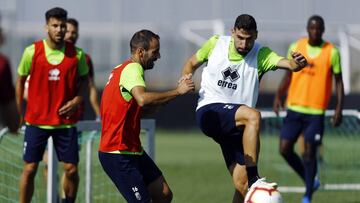 Montoro y Adrián Ramos se recuperan y viajan a La Coruña