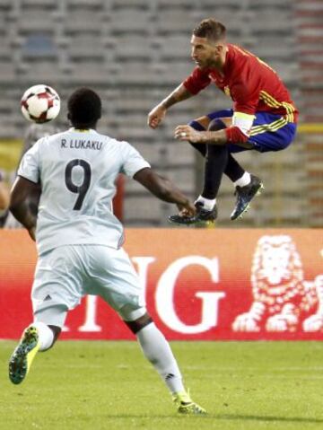 Sergio Ramos y Romelu Lukaku.