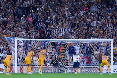 Ramos y Correa dividen puntos en el Clásico Regio