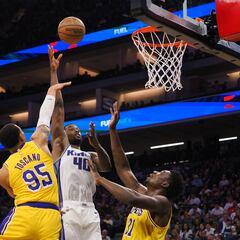 How many latino players will play in the NBA in the 2022-23 season?