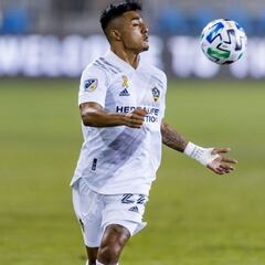 Reporte: Julián Araujo llegaría en enero al FC Porto