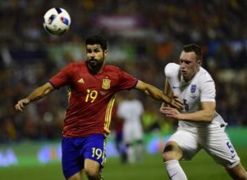 Diego Costa y Phil Jones.