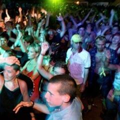 Los pisos turísticos, la opción más escogida para las fiestas ilegales en la pandemia