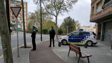 Dos agentes de la Guardia Urbana de Reus.