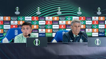 Yeremy Pino y Quique Setién.