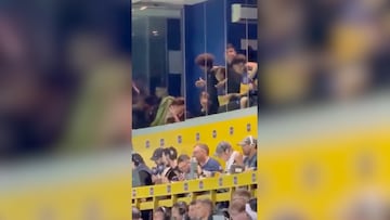 El hijo mayor de Lionel Messi estuvo presente en el partido contra Gimnasia junto a sus compañeros de Inter de Miami sub-13. Se le ve saltando y alentando al Xeneize.