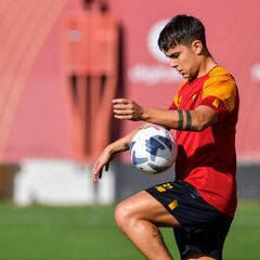 Paulo Dybala makes Argentina World Cup squad after injury scare