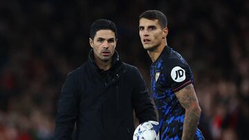 Lamela, con Arteta.