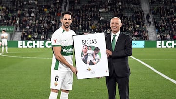 19/12/24 PARTIDO SEGUNDA DIVISION
ELCHE - RACING SANTANDER
PEDRO BIGAS HOMENAJE JOAQUIN BUITRAGO