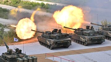 South Korea's K-2 tanks fire during a South Korea-US joint military drill at Seungjin Fire Training Field in Pocheon, South Korea June 15, 2023. Jung Yeon-je/Pool via REUTERS