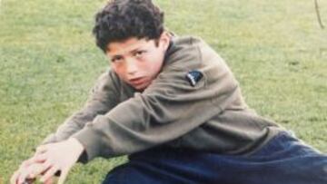 En la academia de Lisboa. Cristiano dej&oacute; con tan s&oacute;lo 11 a&ntilde;os Funchal para irse al Sporting.
 