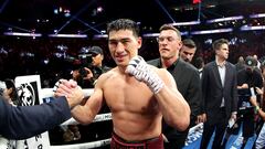 Eddie Hearn revela a candidatos para próxima pelea de Dmitry Bivol