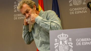 El director del Centro de Alertas y Emergencias Sanitarias (CAES), Fernando Simón a su llegada a una rueda de prensa para informar sobre el avance de la pandemia por COVID-19, a 17 de mayo de 2021, en Madrid (España). Durante la rueda de pre