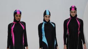 <b>FASHION WEEK. </b>Colección de bañadores en la semana internacional de la moda de Kuala Lumpur.