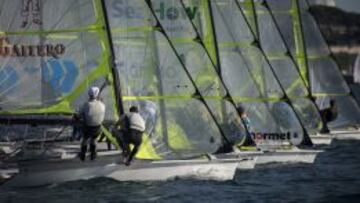 Los hermanos Federico y Arturo Alonso (El Gaitero) en la salida de la clase 49er.