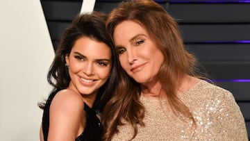 Kendall Jenner y Caitlyn Jenner asisten a la Vanity Fair Oscar Party 2019 organizada por Radhika Jones en Wallis Annenberg Center for the Performing Arts el 24 de febrero de 2019 en Beverly Hills, California. 
