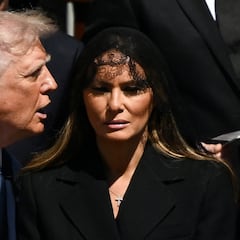 El polémico regalo de Donald Trump a su esposa por su 55 cumpleaños tras la vuelta del funeral del Papa: “Estaba muy ocupado”