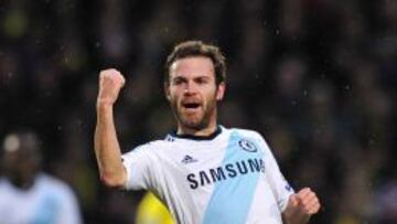 El español Juan Mata celebra el tanto de la victoria ante el Norwich.