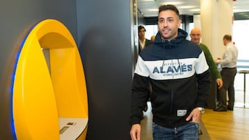 V&iacute;ctor Camarasa, nuevo jugador del Alav&eacute;s.