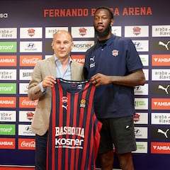 Hall: “Moneke fue importante para que esté aquí”