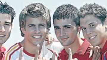 <b>DE PRIMERA. </b>Barragán, Piqué, Adrián López y Elustondo son varios de los jugadores españoles que saben lo que es jugar en Primera.