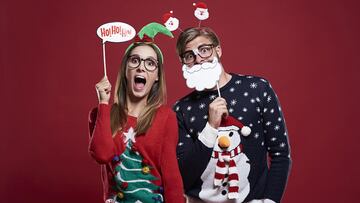 Ugly sweaters v&iacute;a Getty Images