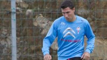 <b>PARTIDO ESPECIAL. </b>Roberto Lago se enfrentará mañana en Los Cármenes a su gran amigo Orellana.