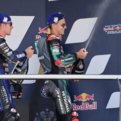 Primer triplete Yamaha en 6 años pese a la falta de fiabilidad