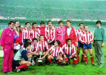 Equipo del Atlético de Madrid campeón de la Supercopa de España de 1985.