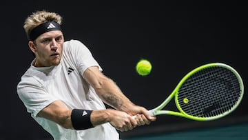 Alejandro Davidovich, contra Valentin Royer en París.