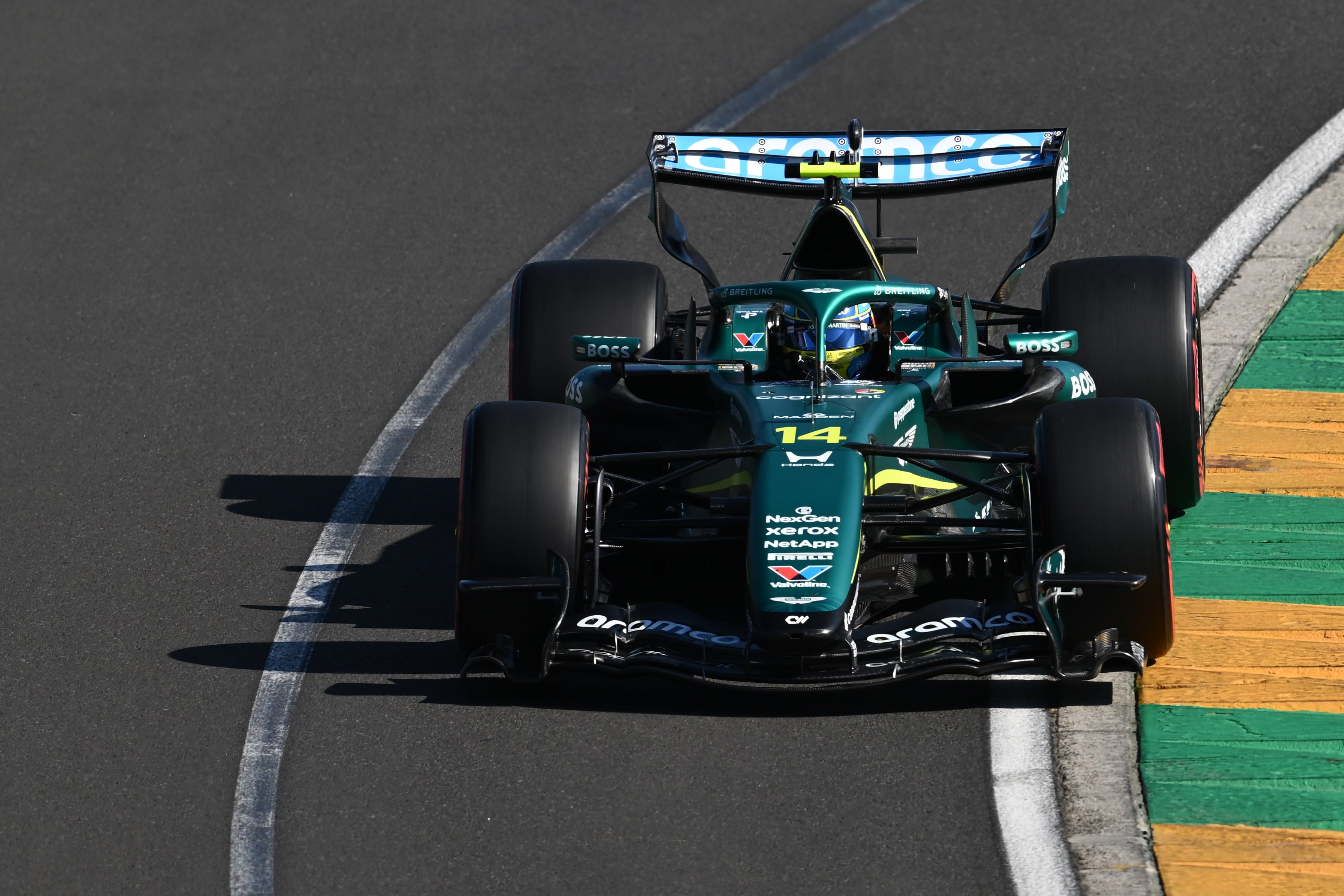 MELBOURNE (Australia), 06/03/2026.- Fernando Alonso of Aston Martin during Free Practice Session Two for the 2026 Australian Grand Prix at Albert Park Circuit in Melbourne, Australia, 06 March 2026. (Fórmula Uno) EFE/EPA/JOEL CARRETT EDITORIAL USE ONLY AUSTRALIA AND NEW ZEALAND OUT
