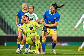 During the 4th round match between Santos and America as part of the Torneo Clausura 2024 Liga MX Femenil at TSM Corona Stadium on January 22, 2024 in Torreon, Coahuila, Mexico.