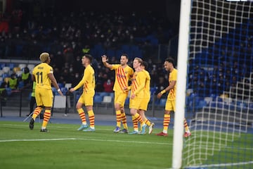 0-2. Frenkie De Jong celebra el segundo gol.