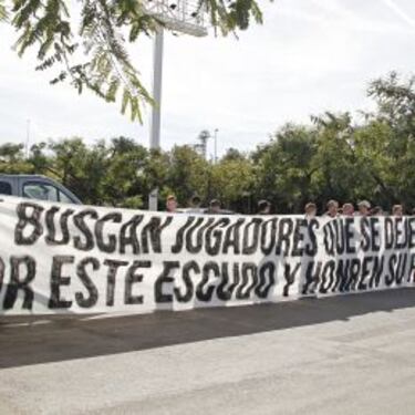 Djukic, al filo del abismo; el Getafe, de la Champions League