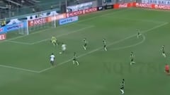 La jugada que pudo cambiar todo: Pizarro erró solo un gol crucial