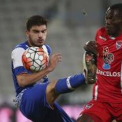 El Oporto golea al Gil Vicente y roza la final de copa de Portugal