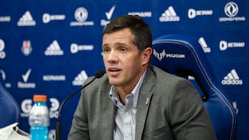 Crece la crisis en la U: “Clark no es apto para la presidencia”