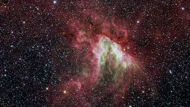 Es falso, las estrellas que vemos en el firmamento no están muertas necesariamente