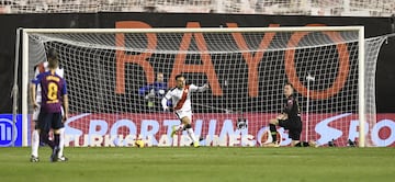 2-1. Álvaro Garcí­a celebró el segundo gol.