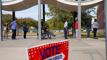 Crucial midterms underway in Colorado