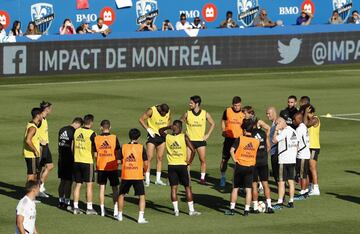 Multitudinario entrenamiento del Real Madrid a puerta abierta