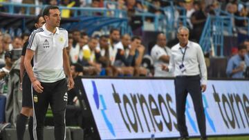 Lionel Scaloni, selecci&oacute;n argentino, en la banda durante el partido de Copa Am&eacute;rica ante Brasil.