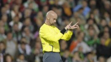 Johannesson pitará al Villarreal y Bezborodov, al Athletic