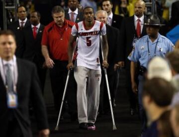 Kevin Ware, lesionado de gravedad hace unos d&iacute;as, acudi&oacute; a celebrar con sus compa&ntilde;eros el t&iacute;tulo.