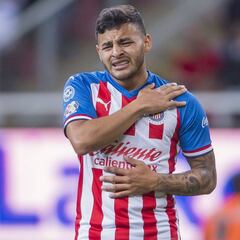 Vega y Beltrán dan de nuevo positivo en examen de COVID-19