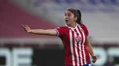 Isabella Guti&eacute;rrez durante un partido de Chivas Femenil