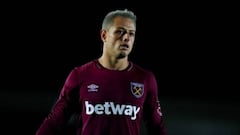 Chicharito vivió la goleada del Manchester City al West Ham