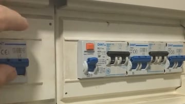 Explica por qué a mucha gente le pasa esto en el cuadro eléctrico de su casa