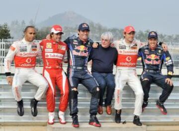 Lewis Hamilton, Fernando Alonso, Mark Webber, Bernie Ecclestone, Jenson Button y Sebastian Vettel.