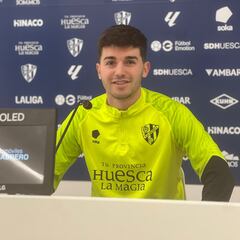 Javi Hernández: “Creo que puedo dar mejores números”